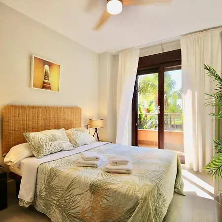 Dos Mares Playa Granada Мотриль